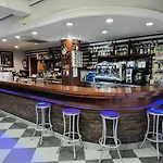 Restaurante Piedra * Limpias