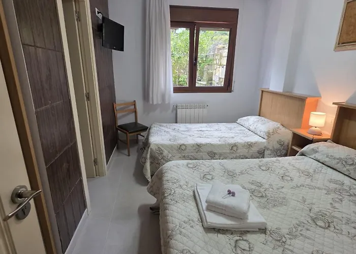 Restaurante Piedra Pensión Limpias